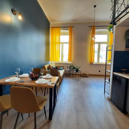 Frequently - Hide * צ'סטוצ'ובה