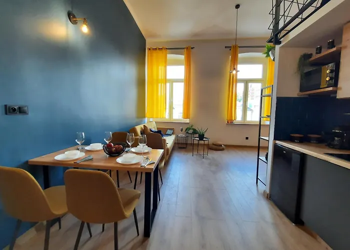 Frequently - Hide * צ'סטוצ'ובה